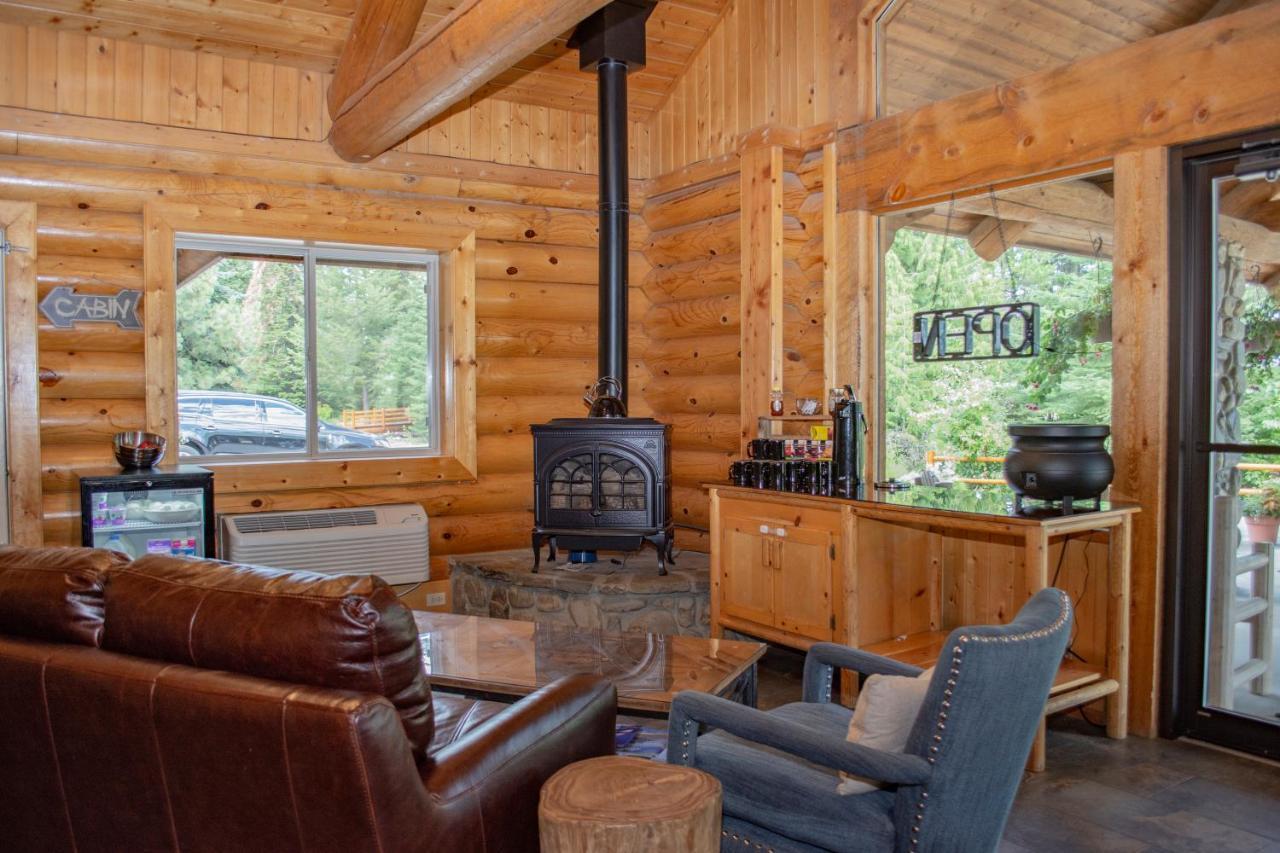Log Inn Bonners Ferry Exteriér fotografie